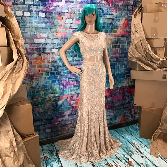 JOVANI Champagne 2pc Lace Gown! #24241 - Picture 2 of 7